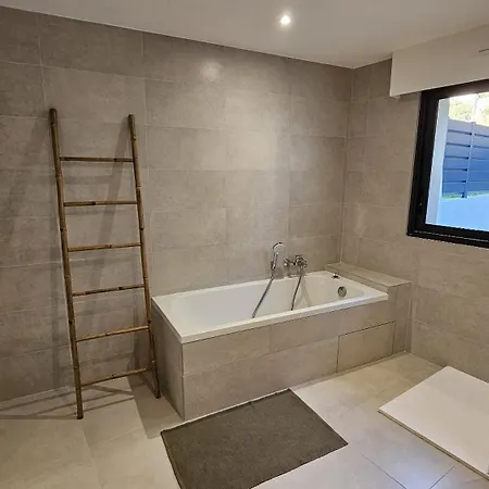 Appartement Vue Mer, Clim, Bord De L'eau *