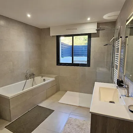 Appartement Vue Mer, Clim, Bord De L'eau Casaglione