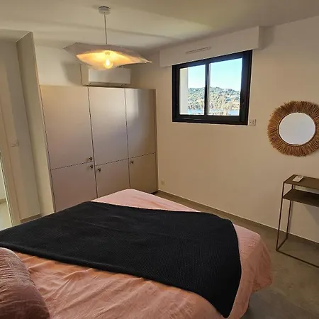 Vue Mer, Clim, Bord De L'eau Appartement *